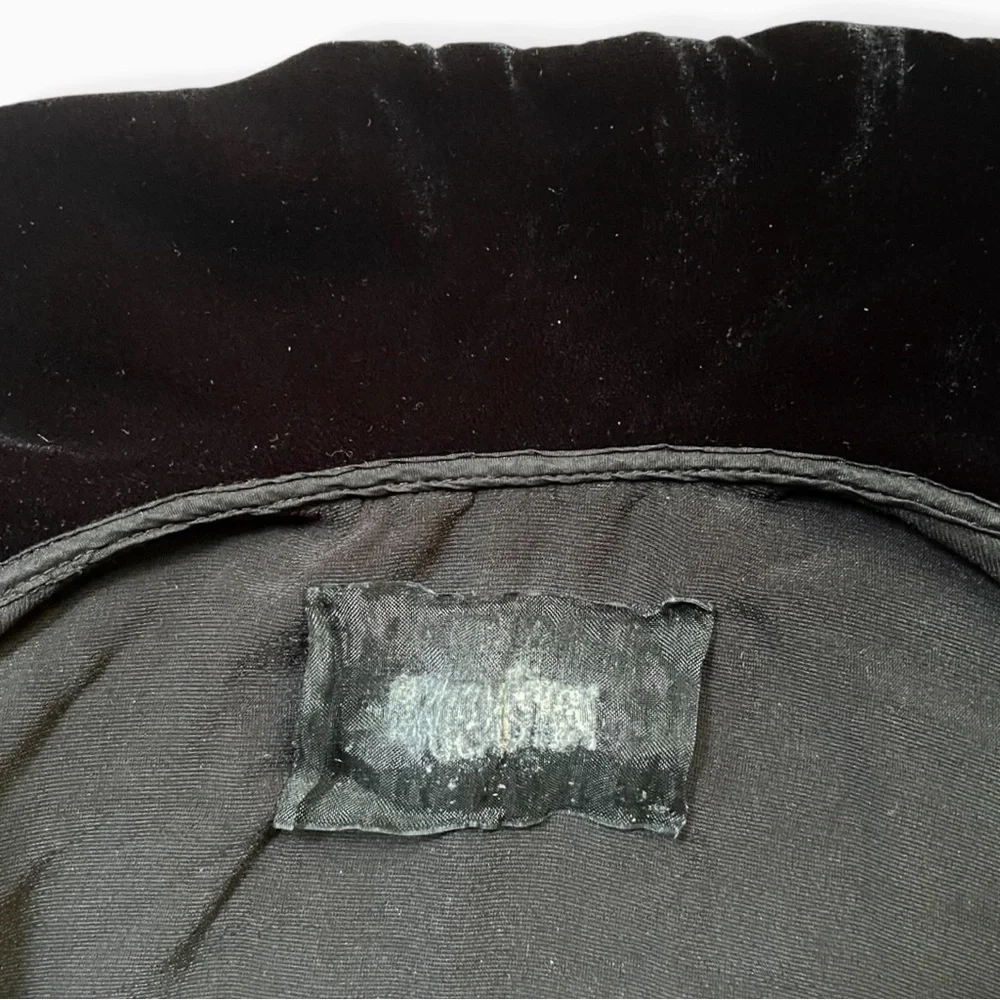 Reformation Silk Blend Black Velvet Wrap Top, size XS - Picture 2 of 9